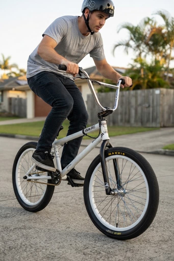Vektor Ghost Rider Freestyle BMX Bike view 2