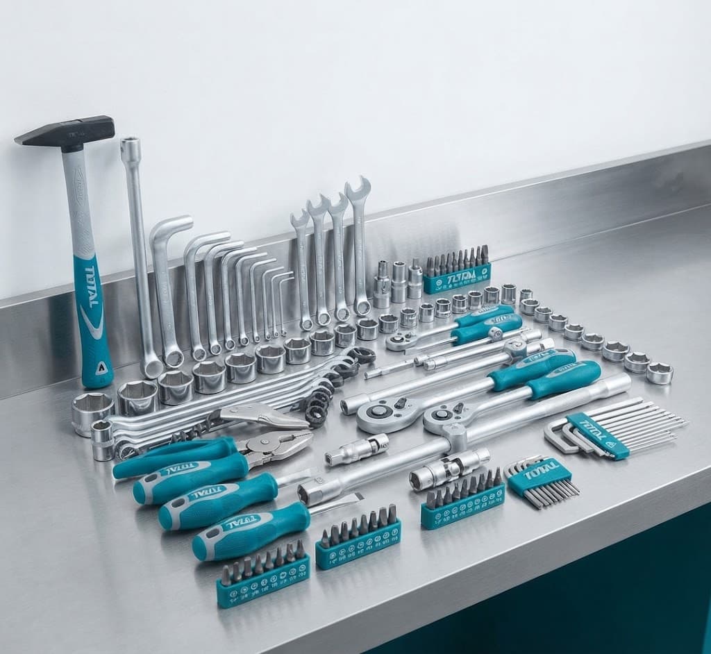 Professional Mechanics Tool Kit & Socket Set view 2